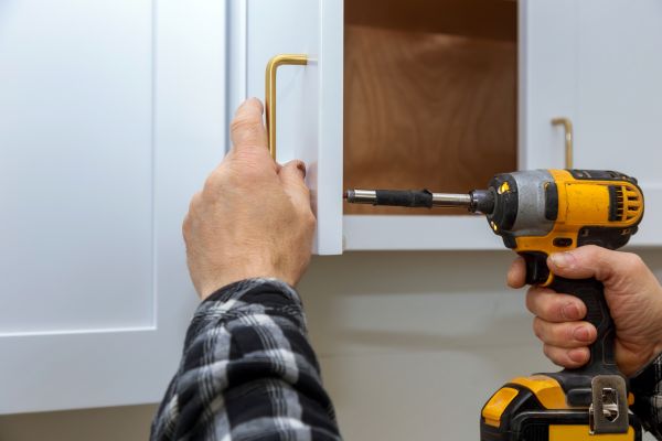 Cabinet Repair in San Marcos